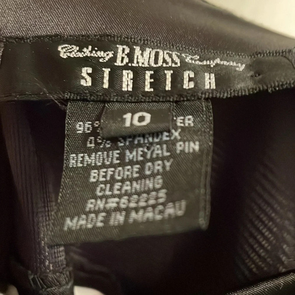 B. Moss and Co., party dress, size 10, black strapless, white trim, jeweled bow - Picture 5 of 6